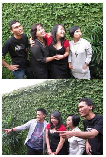 Mangkum : apa tuh yang di langit? Superman? Afdal : Bukaaaan Woiiiiii liat tuh ada galon air (sambil nunjuk tabung gas) OMG ! bisa bedain gas and galon gak siiy? Hihihi