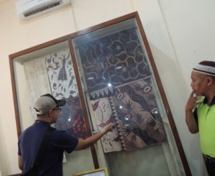 Attack Batik Trip 4c