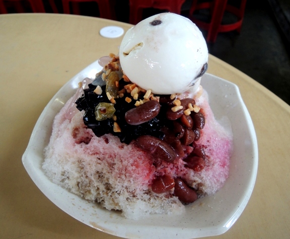 Kuliner Penang: Es Kacang Merah