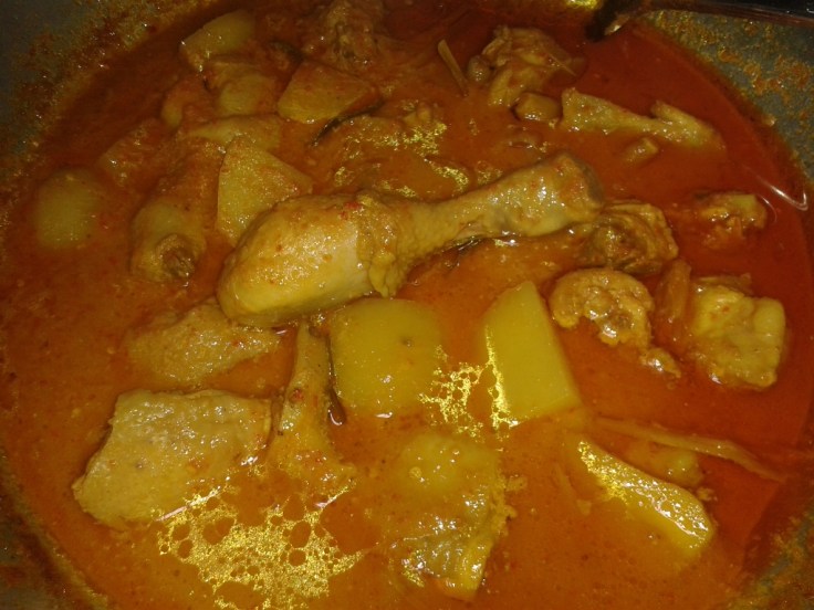 Ayam Kalio