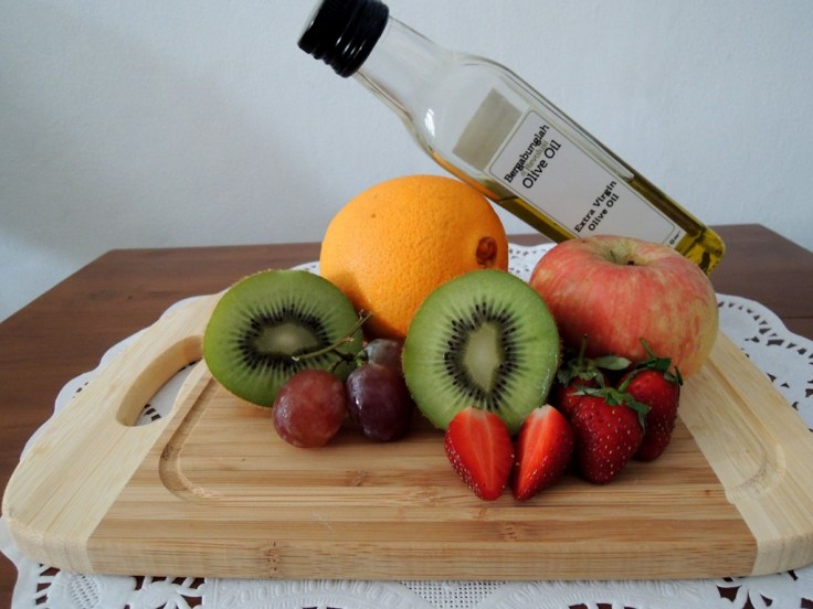 Resep Simpel Salad Buah Olive Oil