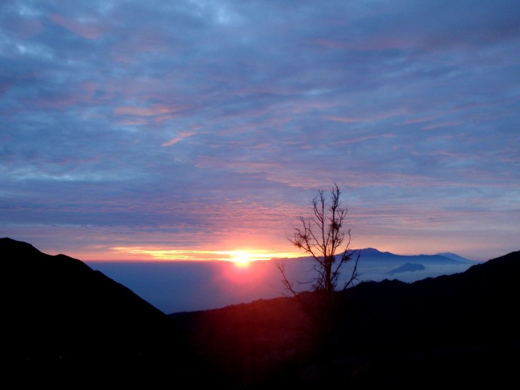 Sunrise yang kudus di Bromo