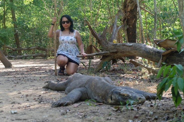 Posenya sok-sok jadi ranger cool padahal udah jiper setengah mampus :D