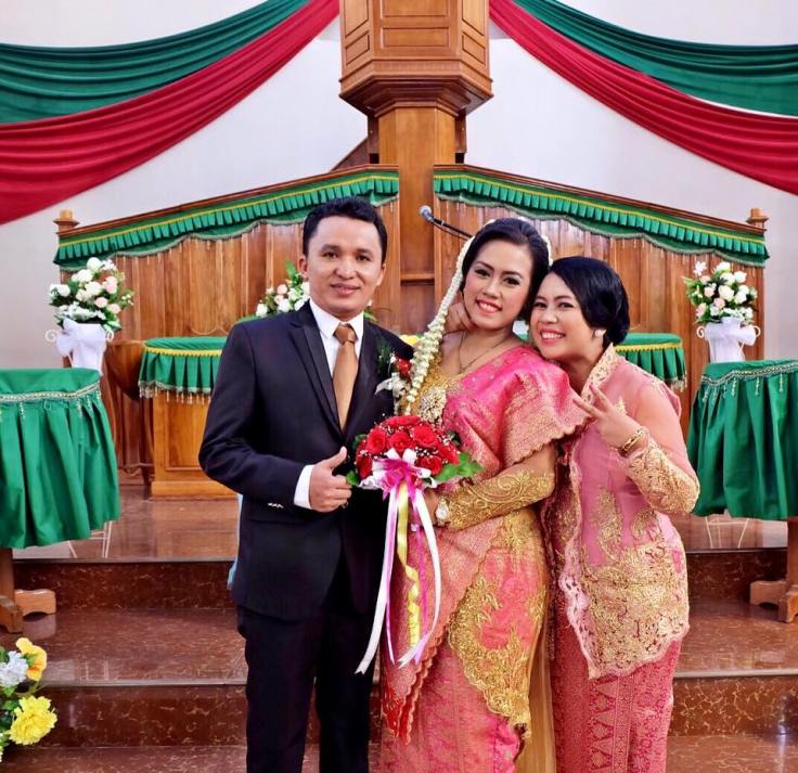 Selamat menikah adekku, sayang!
