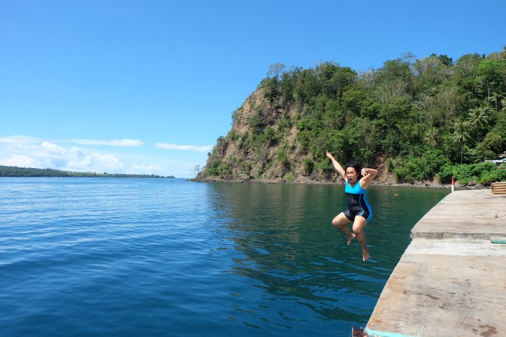Monkey style pose when jumping, unleashing the little child inside me :P